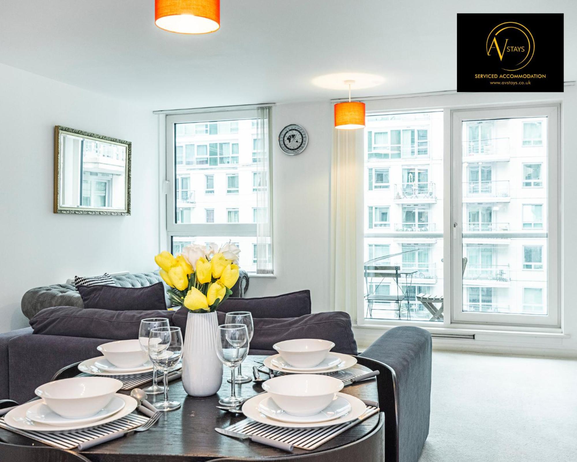 2 Bedroom Apartment By Av Stays Short Lets & Serviced Accommodation London Exterior photo