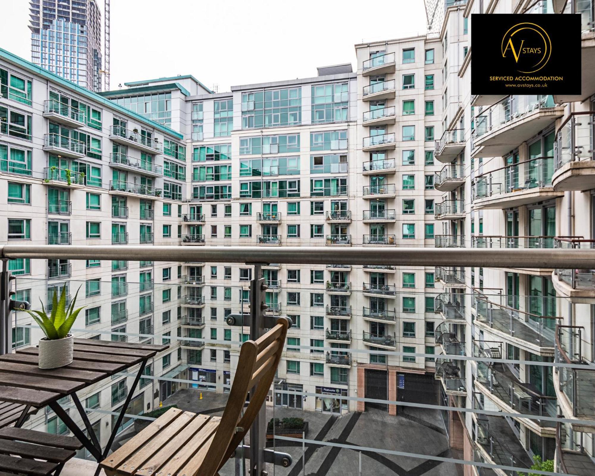 2 Bedroom Apartment By Av Stays Short Lets & Serviced Accommodation London Exterior photo